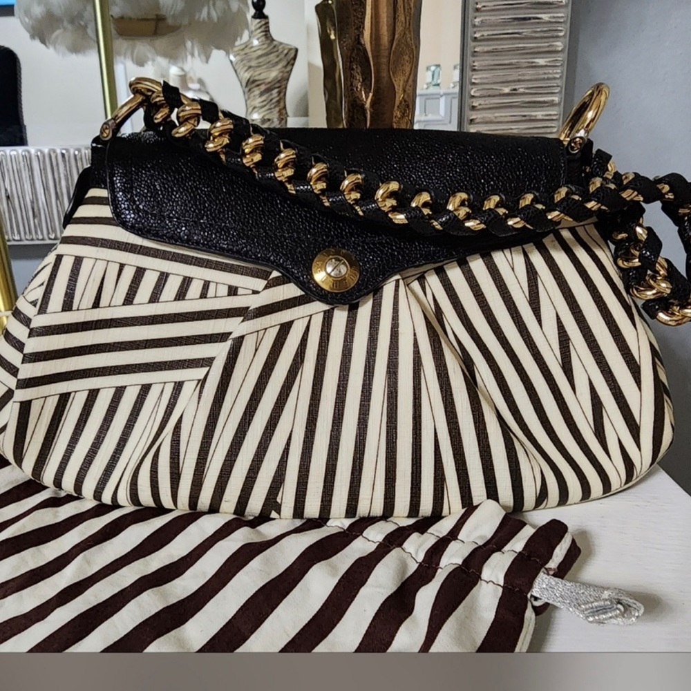 Henri Bendel bag